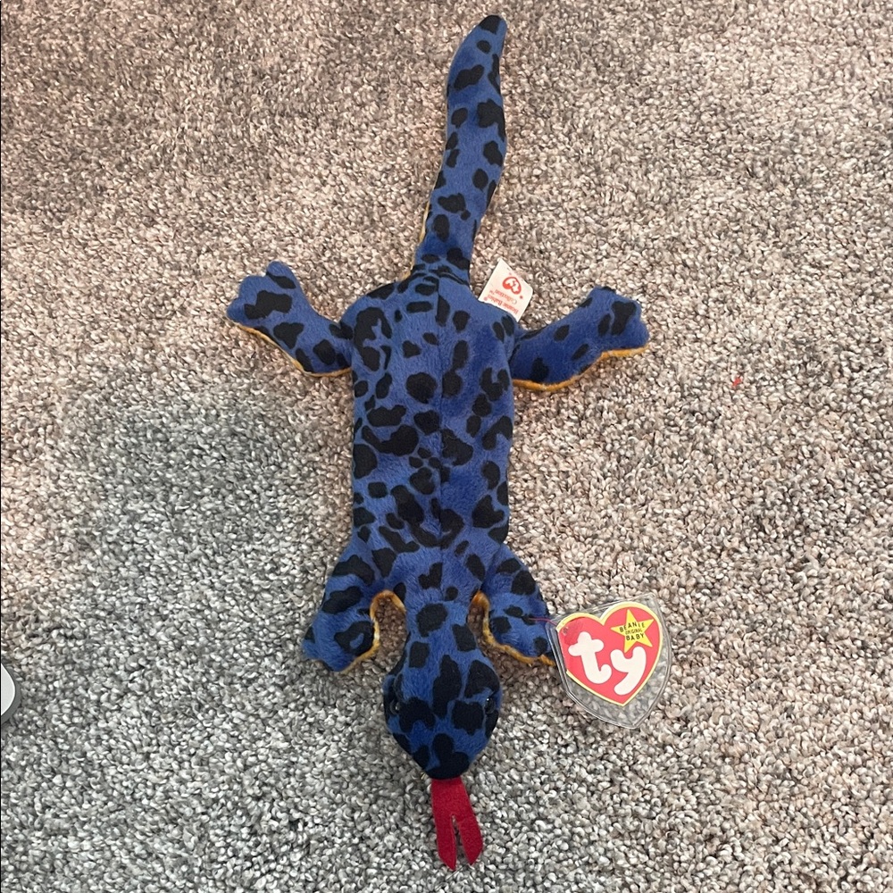 Ty Beanie Baby “Lizzy” the Lizard with PVC pellets